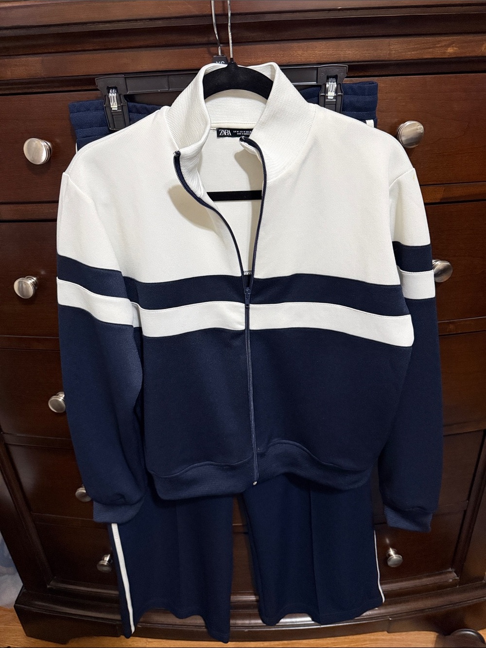 Zara Women’s Navy and Cream Knit Zip-Up Track Jacket Both Are Medium
